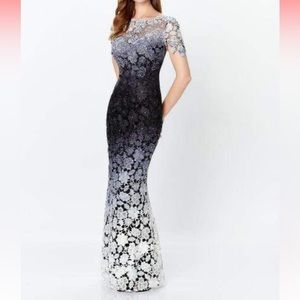 Montage by mon Cheri ombré Venise lace fit and flare blue/white gown size 12 NWT